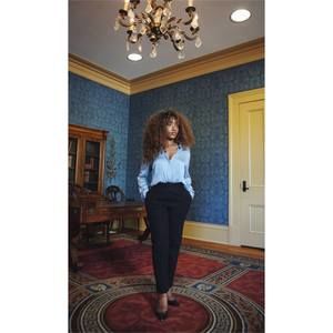 Meet your Posher, Ariel